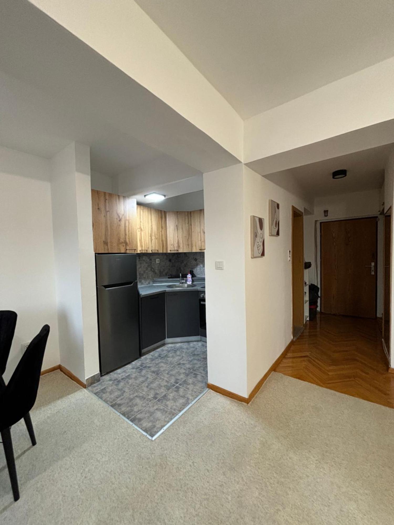 Appartamento Urban Loft Skopje Esterno foto