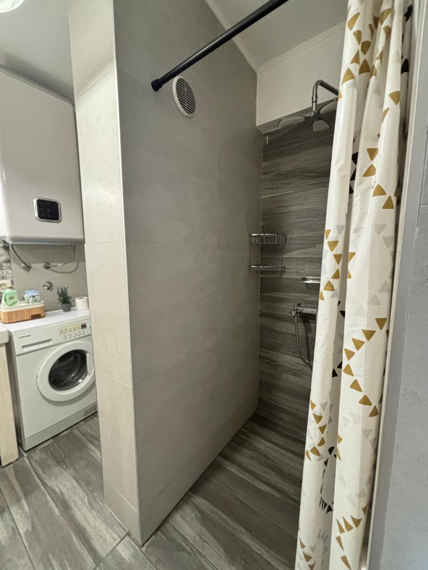 Appartamento Urban Loft Skopje Esterno foto
